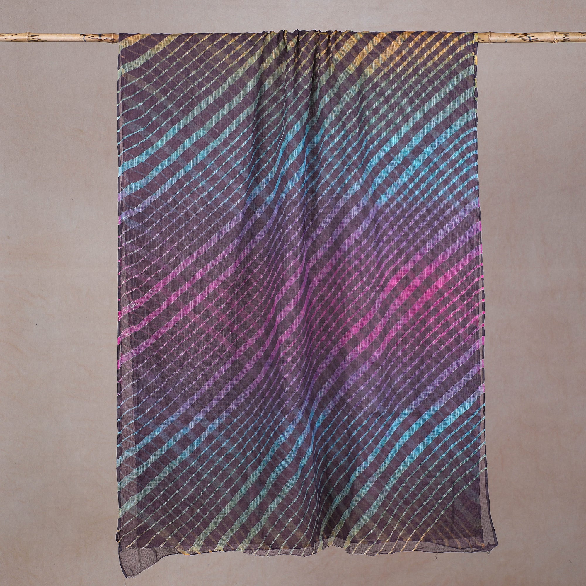 Buy Leheriya Tie-Dye Kota Doria Cotton Saree Online l iTori.com