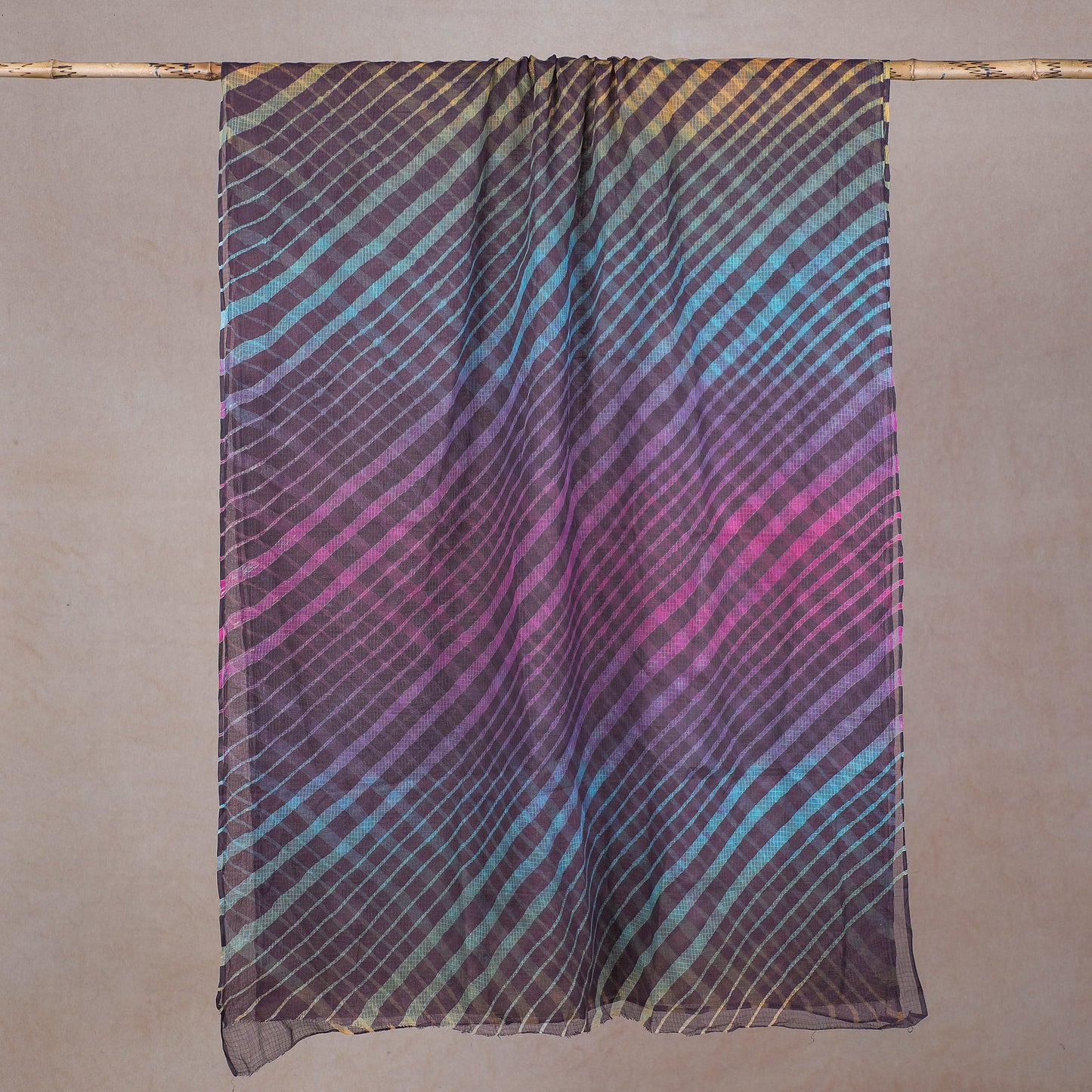 Buy Leheriya Tie-Dye Kota Doria Cotton Saree Online l iTori.com