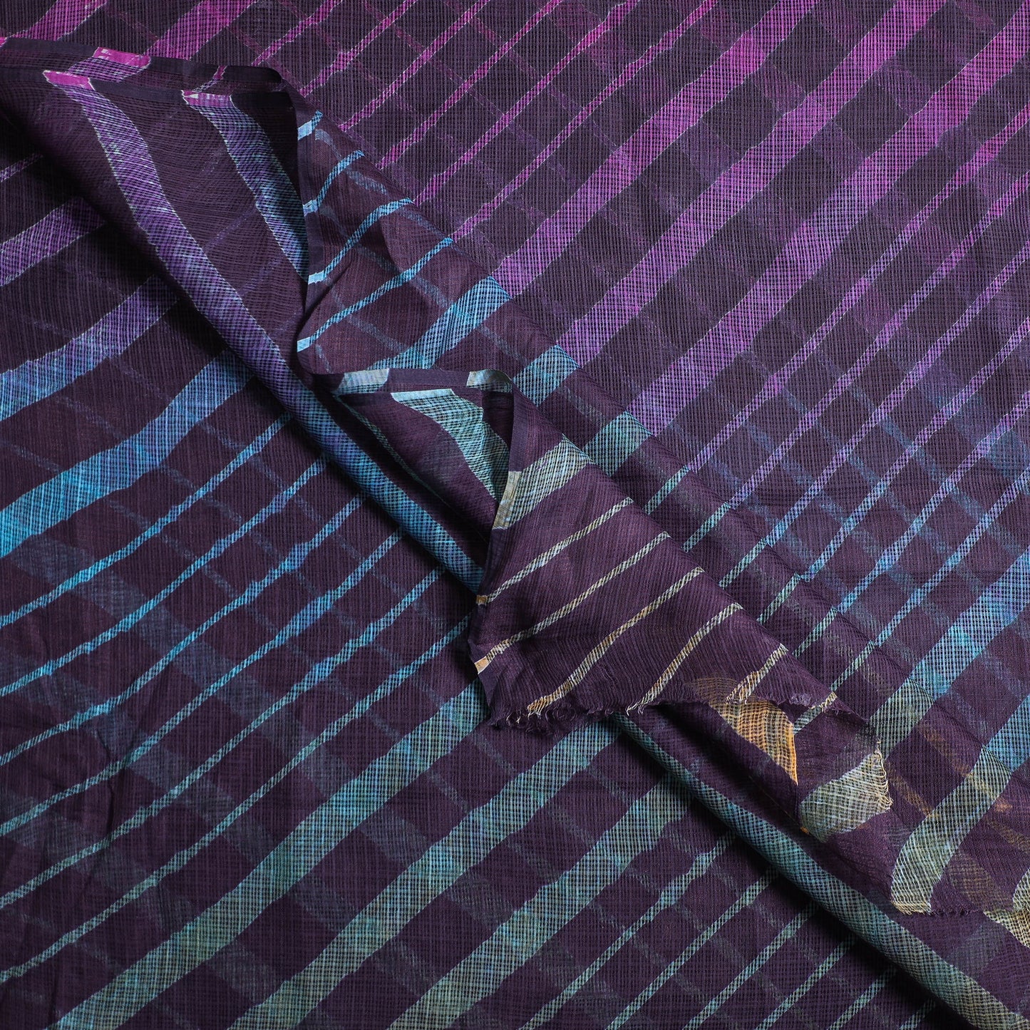 Buy Leheriya Tie-Dye Kota Doria Cotton Saree Online l iTori.com