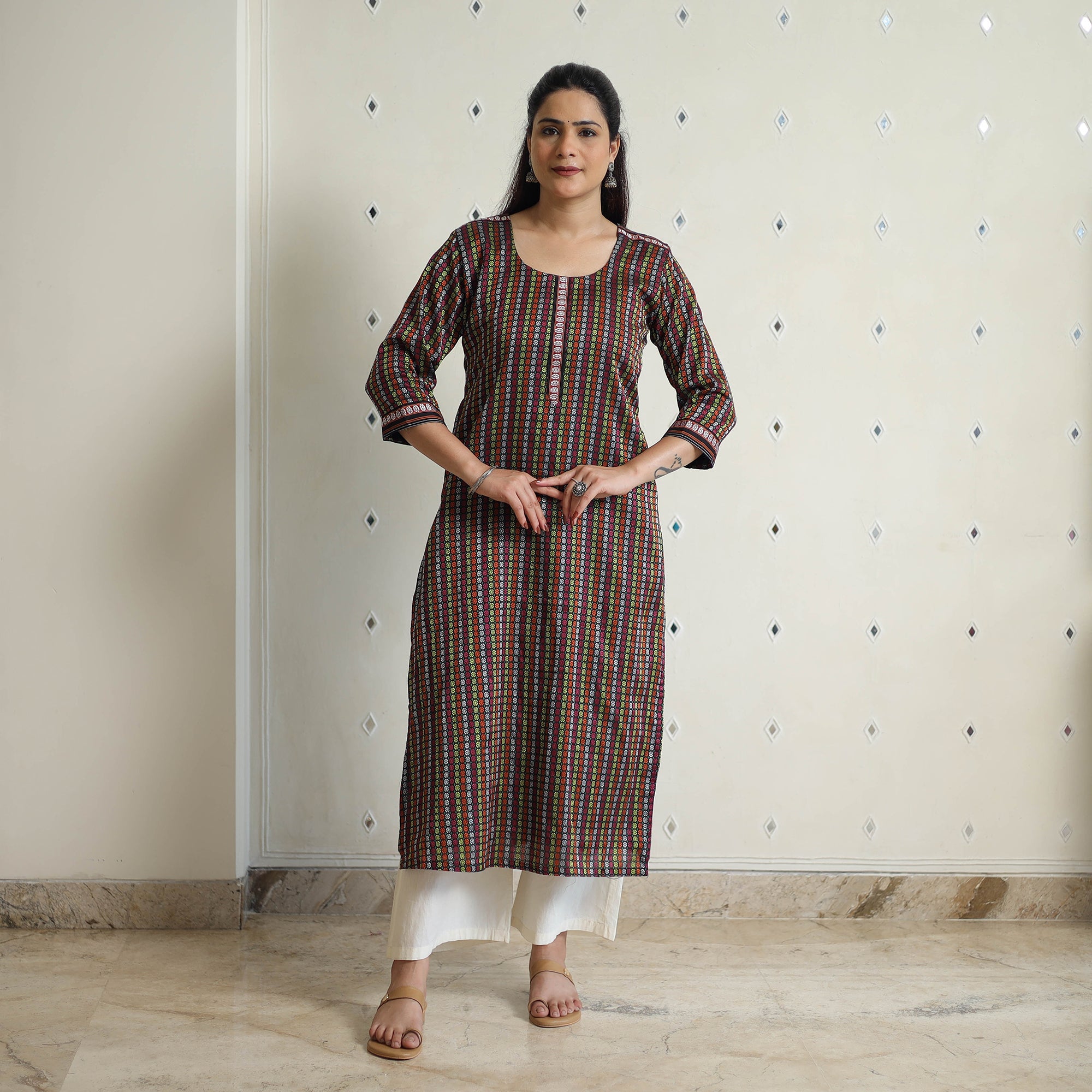 Traditional Khun Straight Kurta for Women