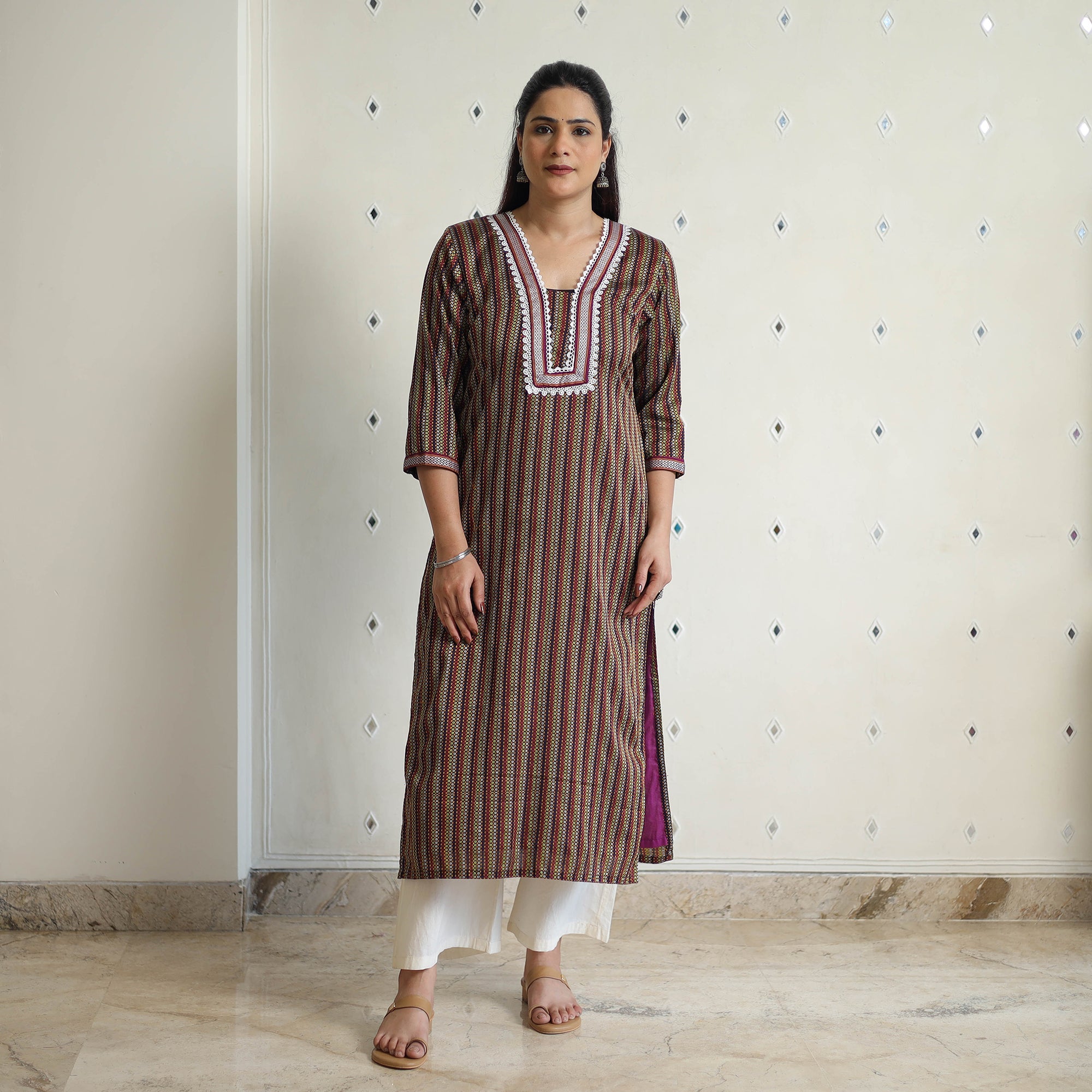 Traditional Khun Straight Kurta for Women