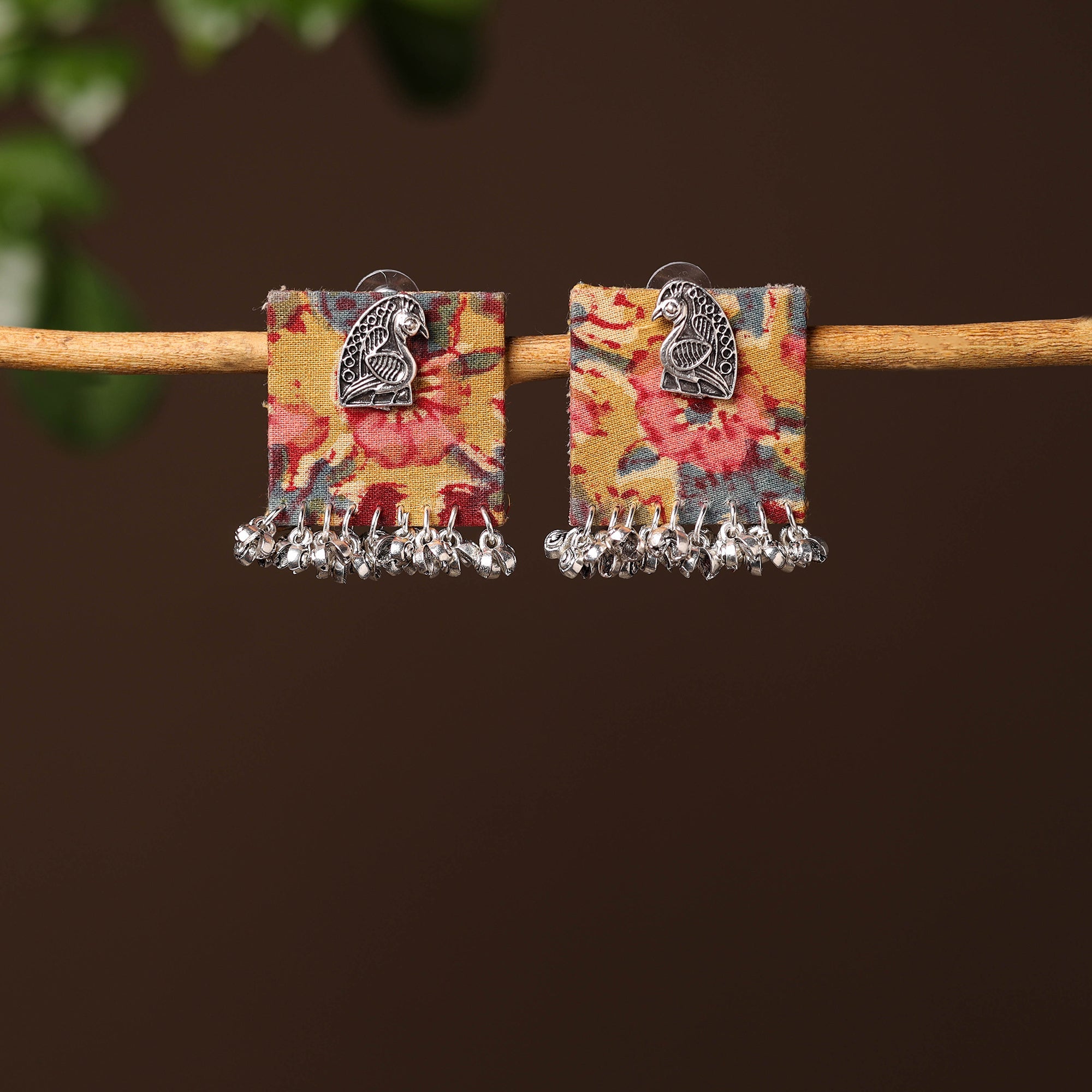 Buy Yasmin Handcrafted GS Fabart Earrings Online