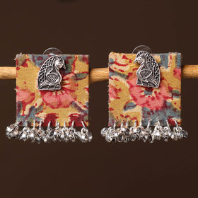 Buy Yasmin Handcrafted GS Fabart Earrings Online