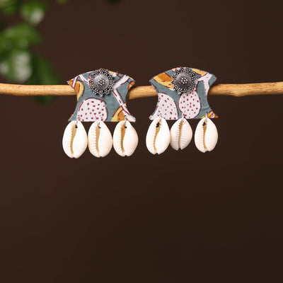  Zahira Handcrafted GS & Shell Work Fabart Earrings 