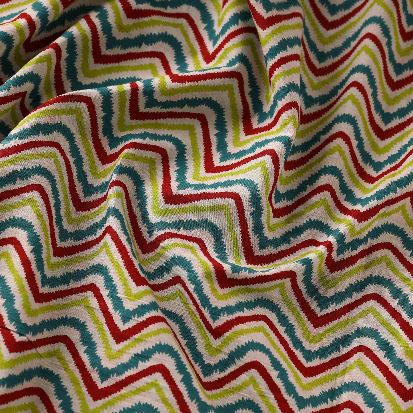 Multicolor Zigzag Cotton Jaipur Print Fabric