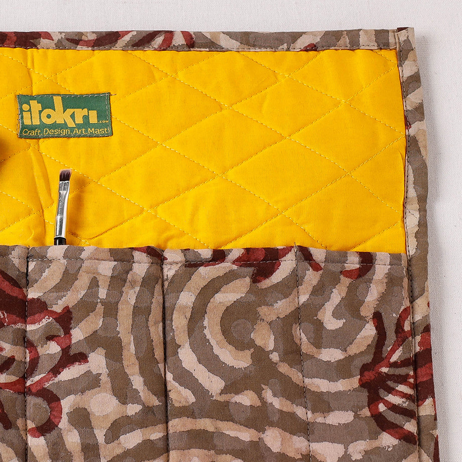  Multipurpose Segmented Storage Wrap PouchOnline 