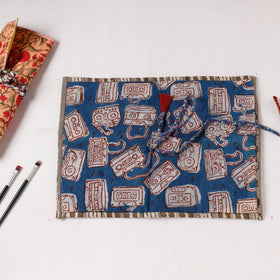  Multipurpose Segmented Storage Wrap PouchOnline 