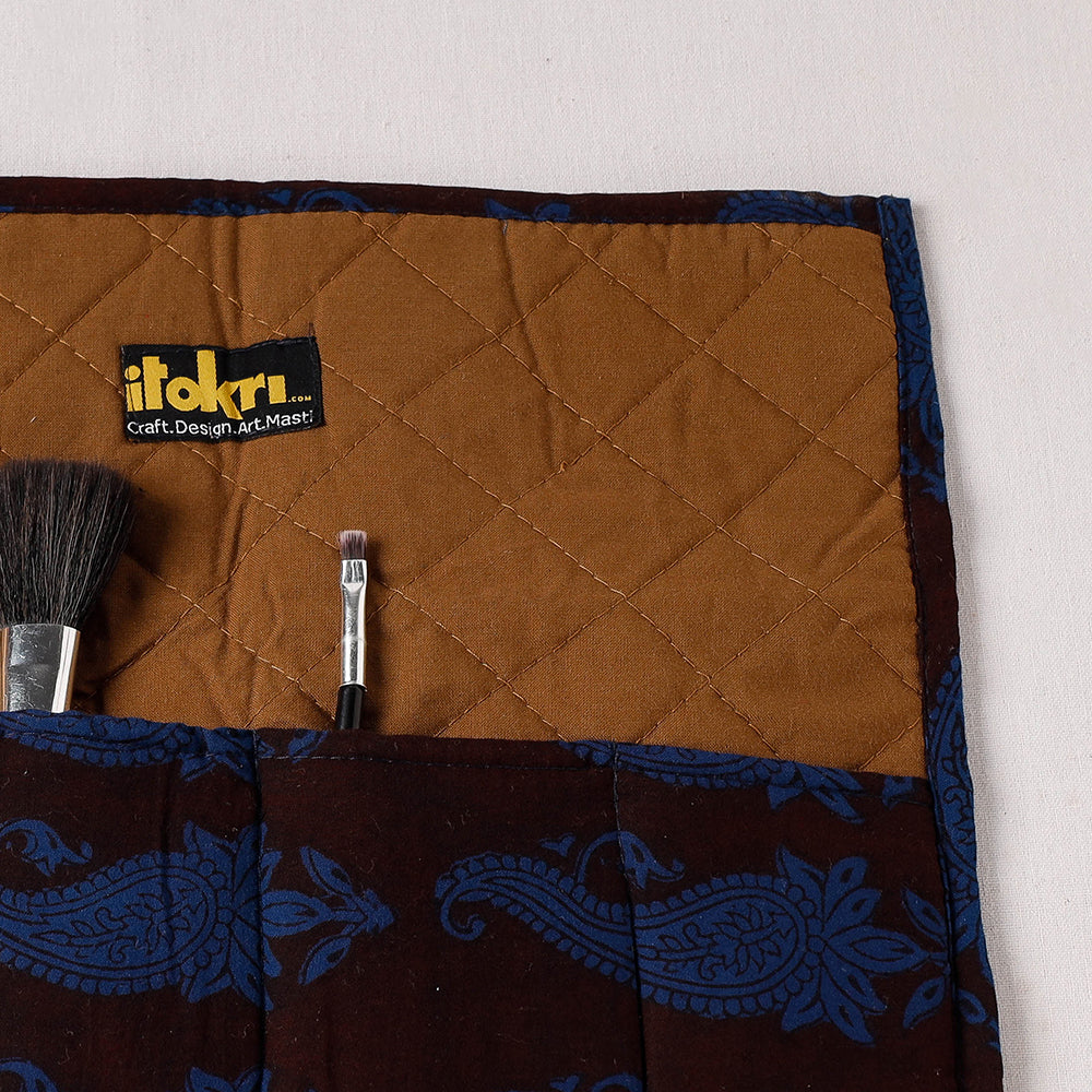  Multipurpose Segmented Storage Wrap PouchOnline 