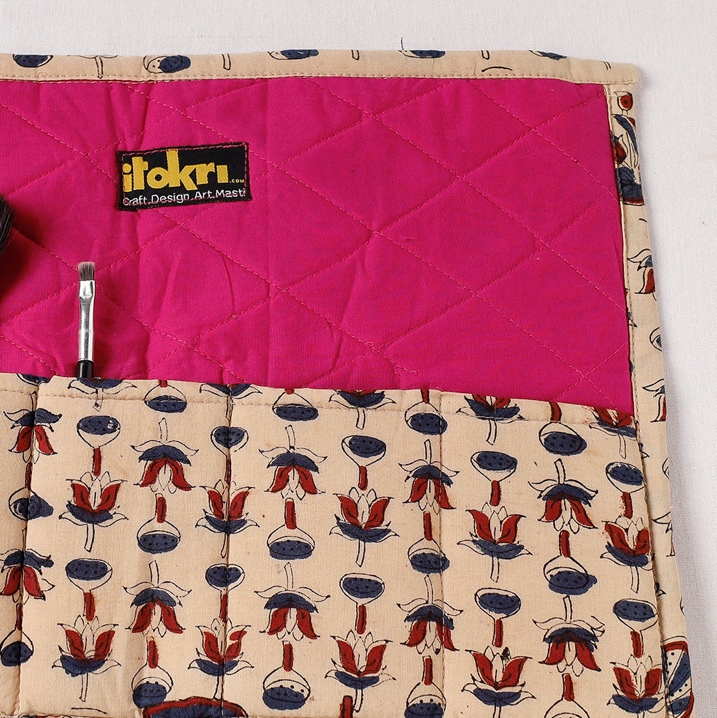  Multipurpose Segmented Storage Wrap PouchOnline 