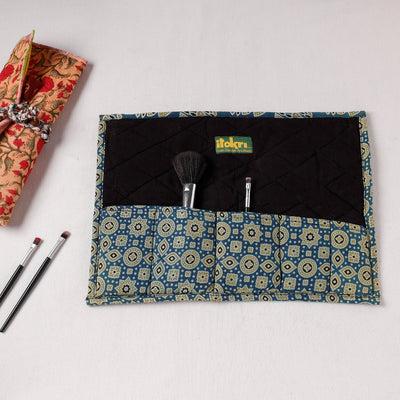  Multipurpose Segmented Storage Wrap PouchOnline 