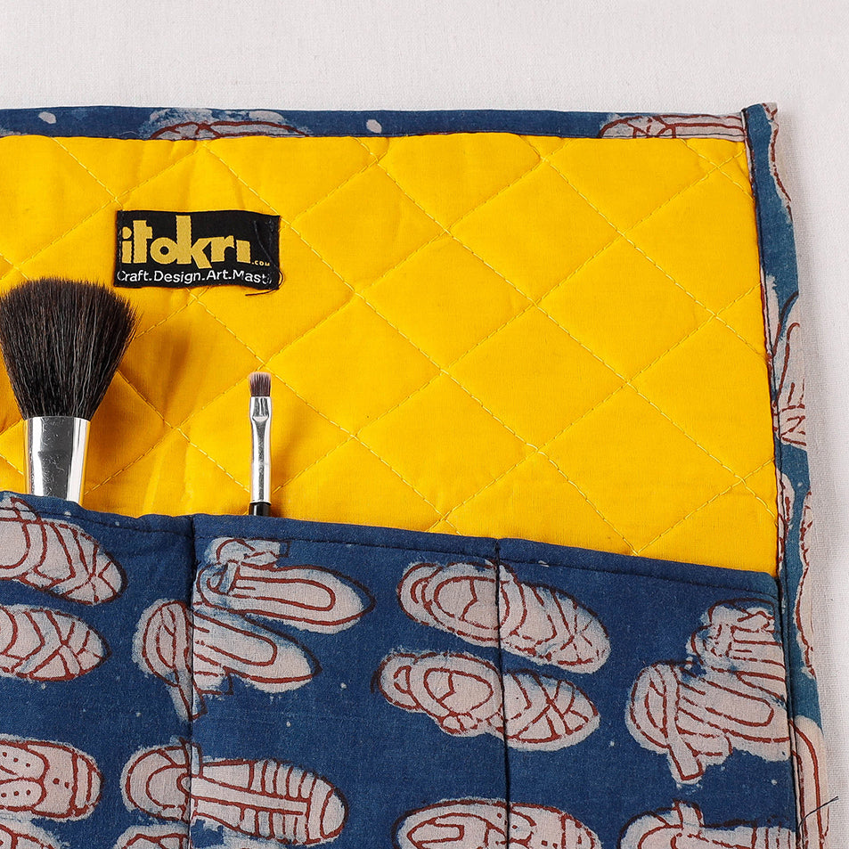  Multipurpose Segmented Storage Wrap PouchOnline 