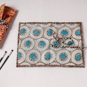  Multipurpose Segmented Storage Wrap PouchOnline 