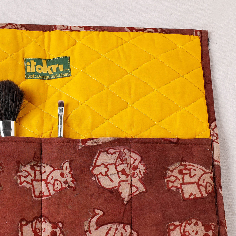  Multipurpose Segmented Storage Wrap PouchOnline 