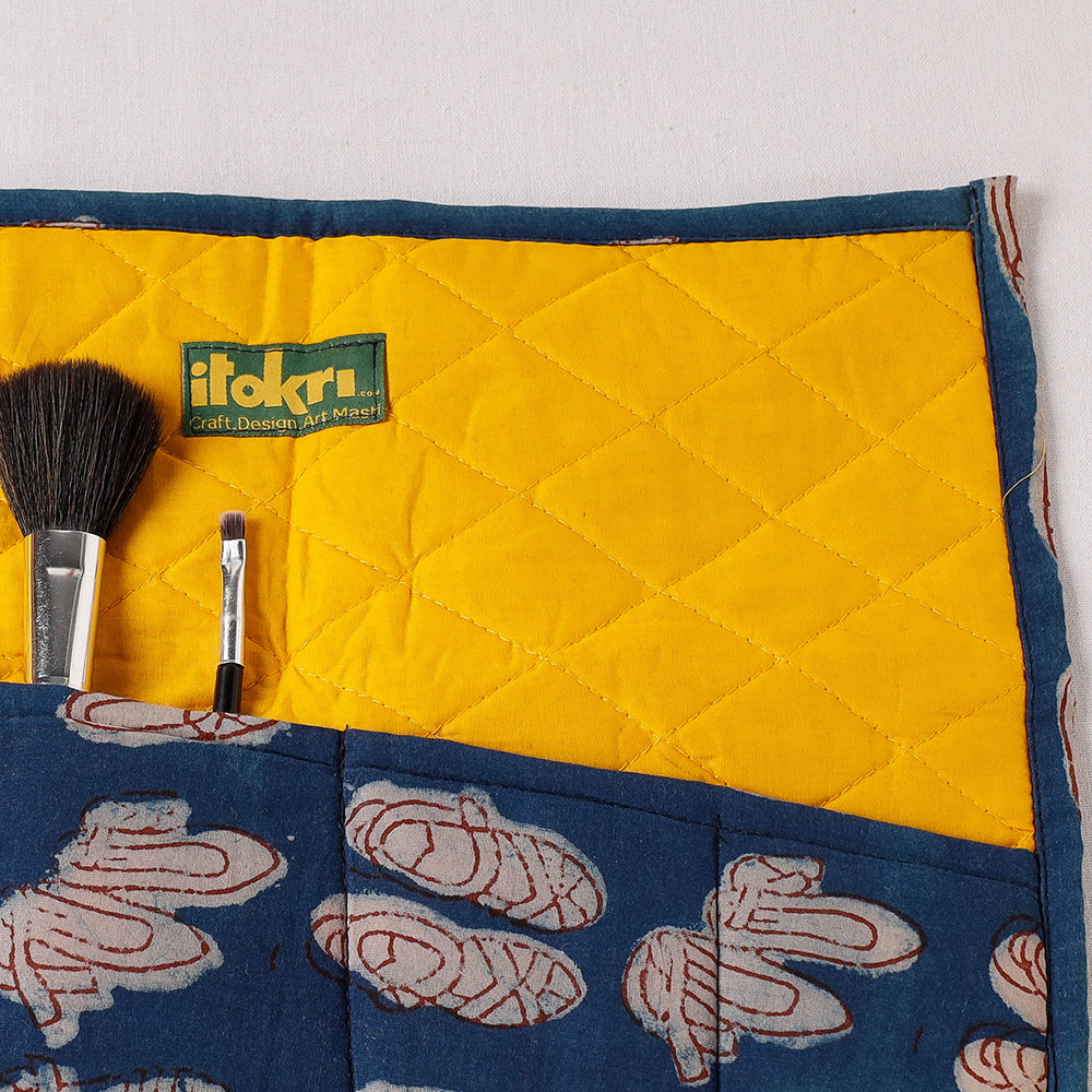  Multipurpose Segmented Storage Wrap PouchOnline 