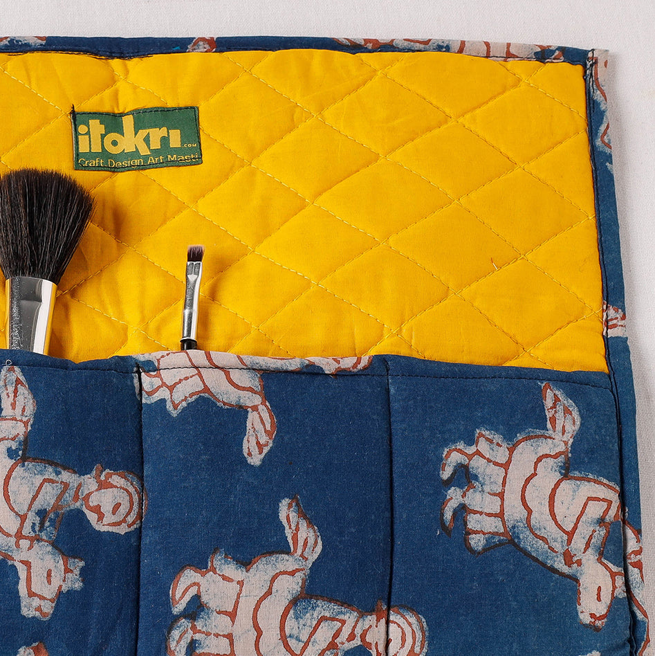  Multipurpose Segmented Storage Wrap PouchOnline 
