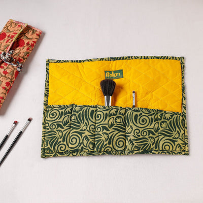  Multipurpose Segmented Storage Wrap PouchOnline 