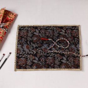  Multipurpose Segmented Storage Wrap PouchOnline 