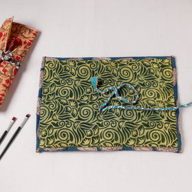  Multipurpose Segmented Storage Wrap PouchOnline 