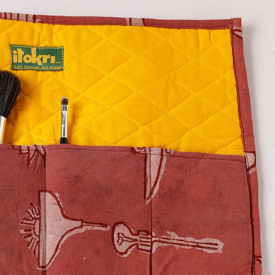  Multipurpose Segmented Storage Wrap PouchOnline 