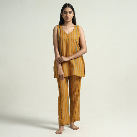 Buy Jacquard Cotton Top & Pyjama Night Suit Set Online at iTokri.com