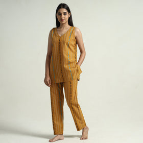 Buy Jacquard Cotton Top & Pyjama Night Suit Set Online at iTokri.com