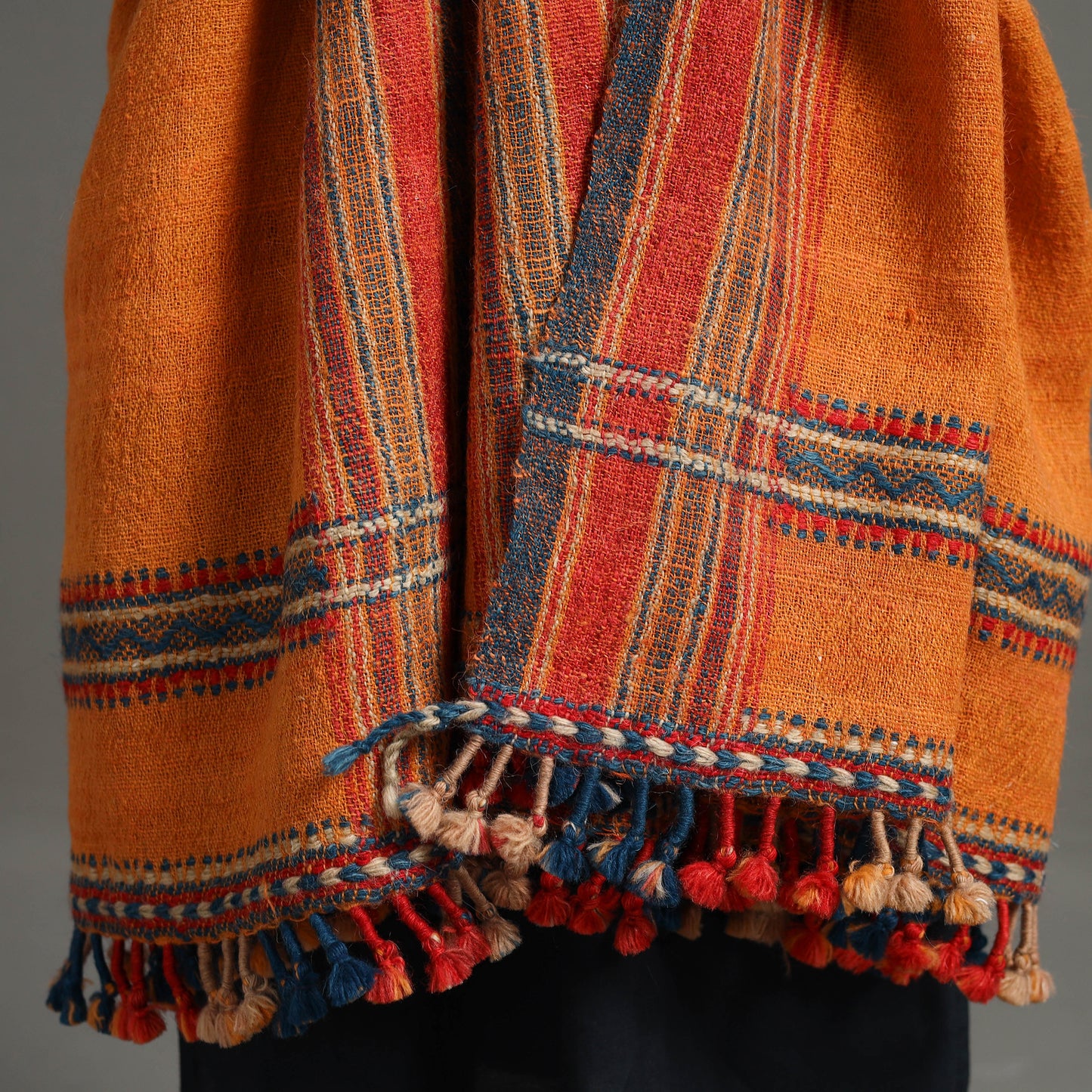 Kutch Handspun Handwoven Desi Woolen Shawl 18