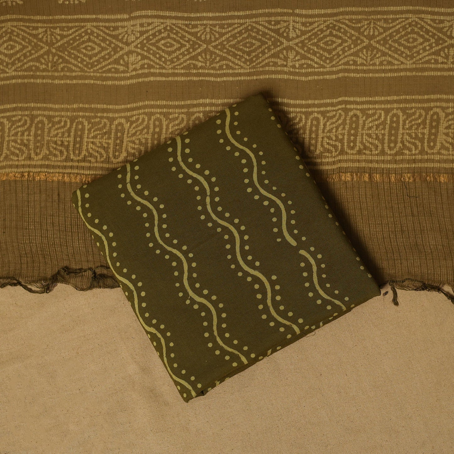 Natural dyed bagru cotton 3pc unstitched dress material 09