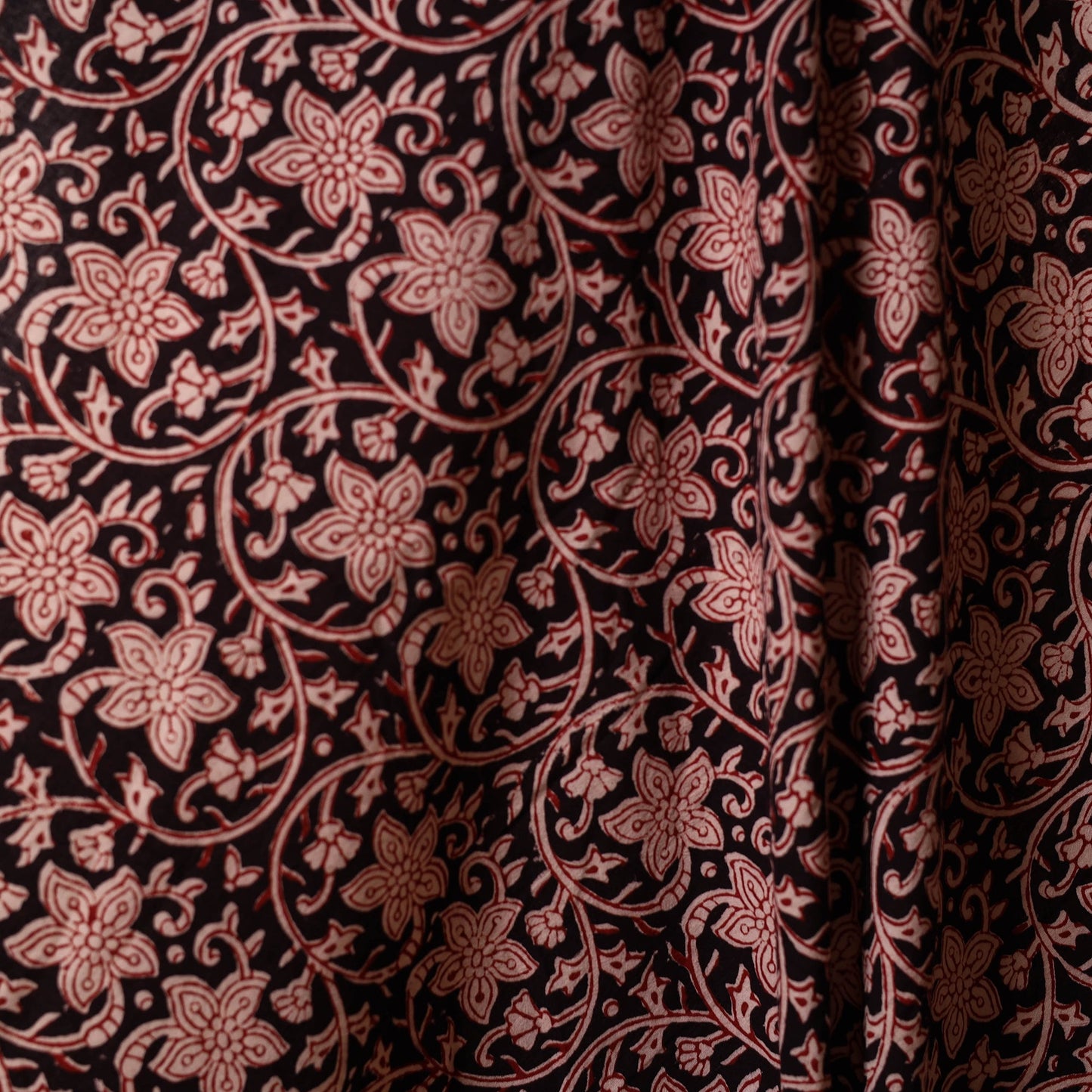 Natural dyed cotton bagh fabric 37 - handcrafted