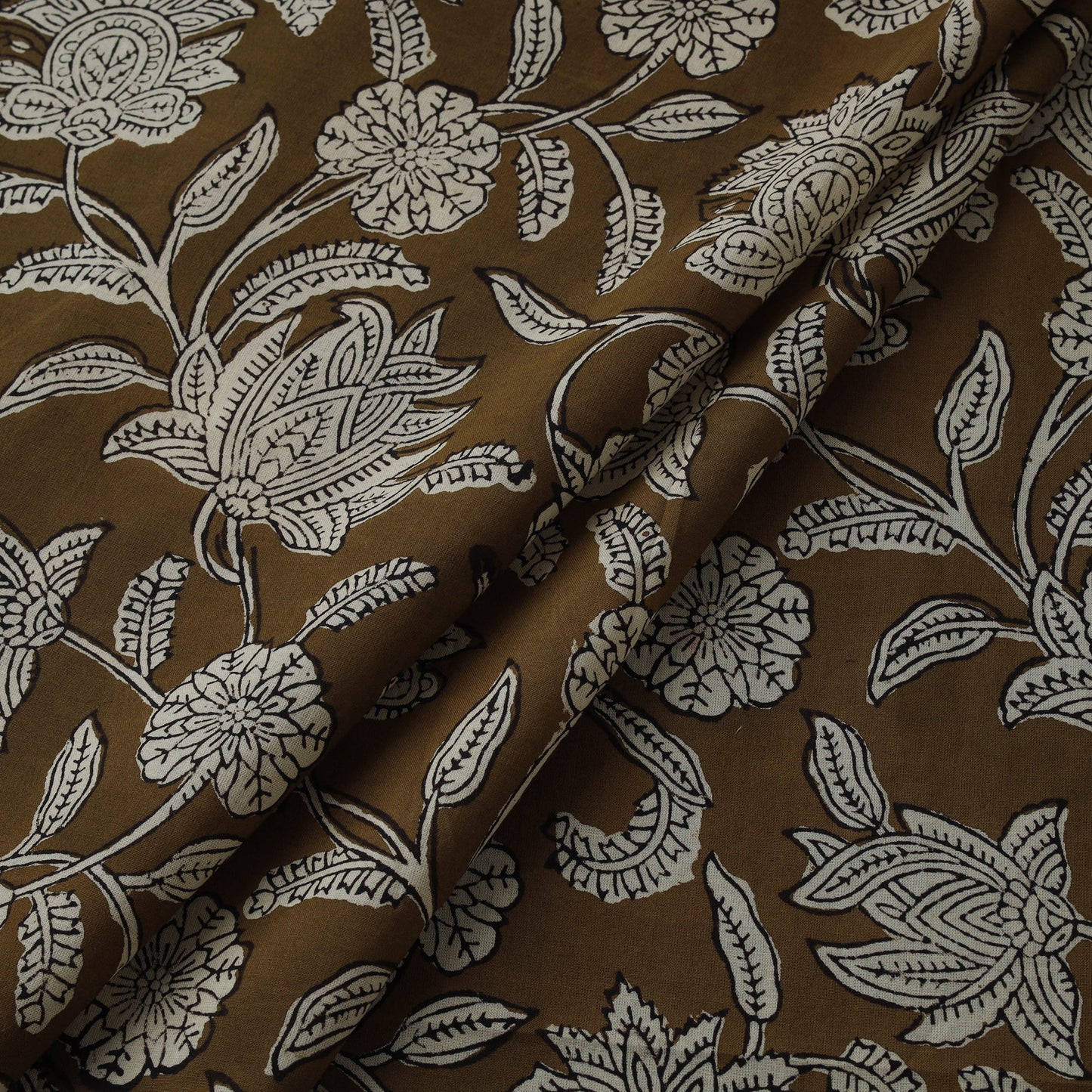 Natural dyed cotton hand block bagru print fabric 11