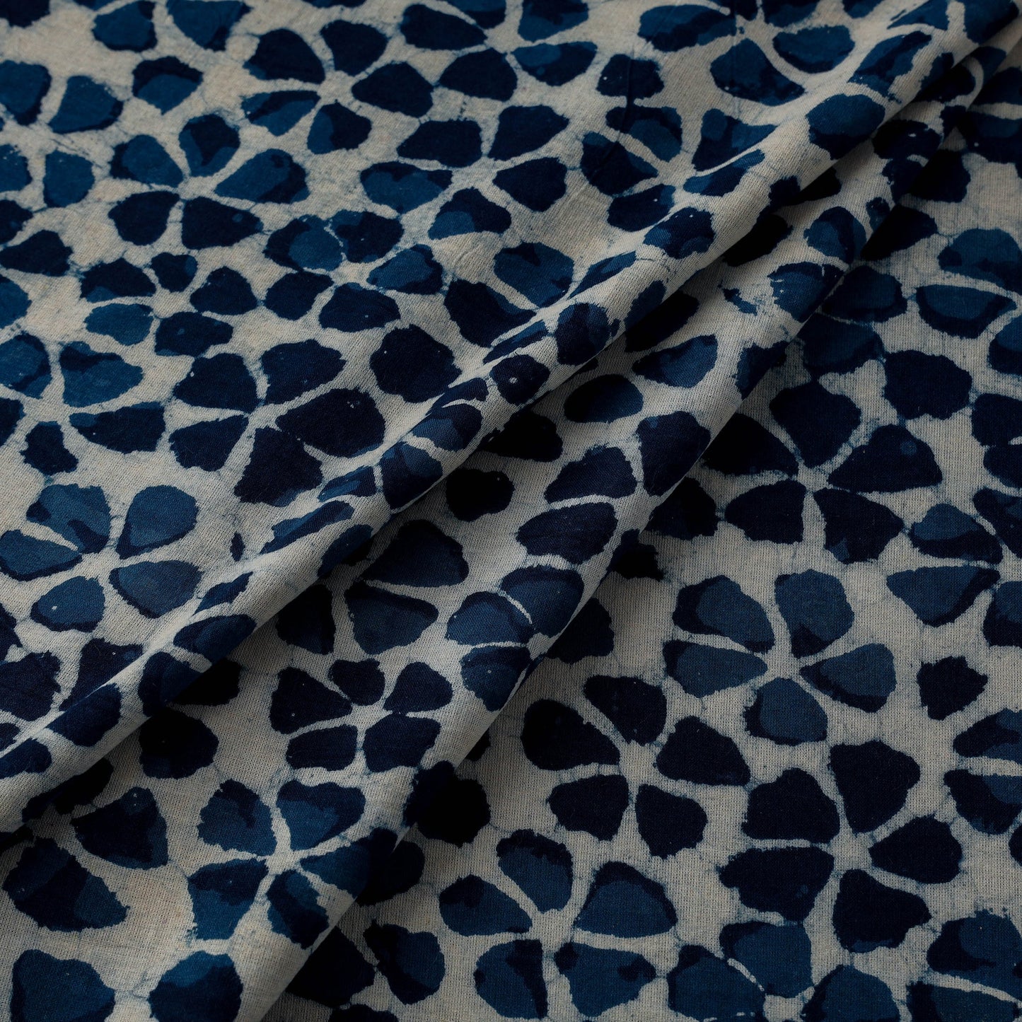 Natural dyed cotton indigo hand bagru dabu fabric 33