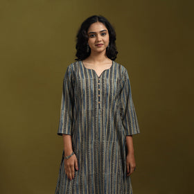 Natural dyed cotton a-line kurta for women 14 - handcrafted