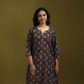 Natural dyed cotton a-line kurta for women 17 - handcrafted