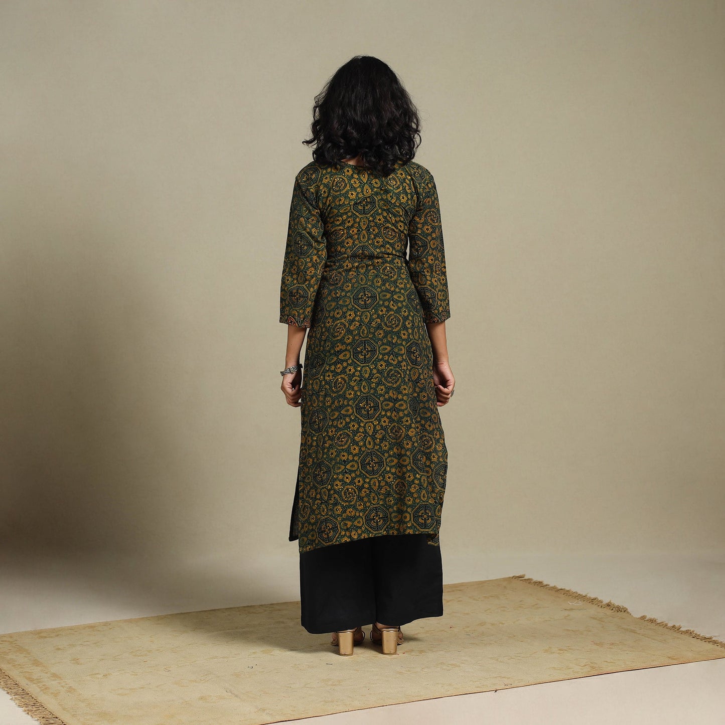 Natural dyed cotton straight kurta 10 - s - handcrafted