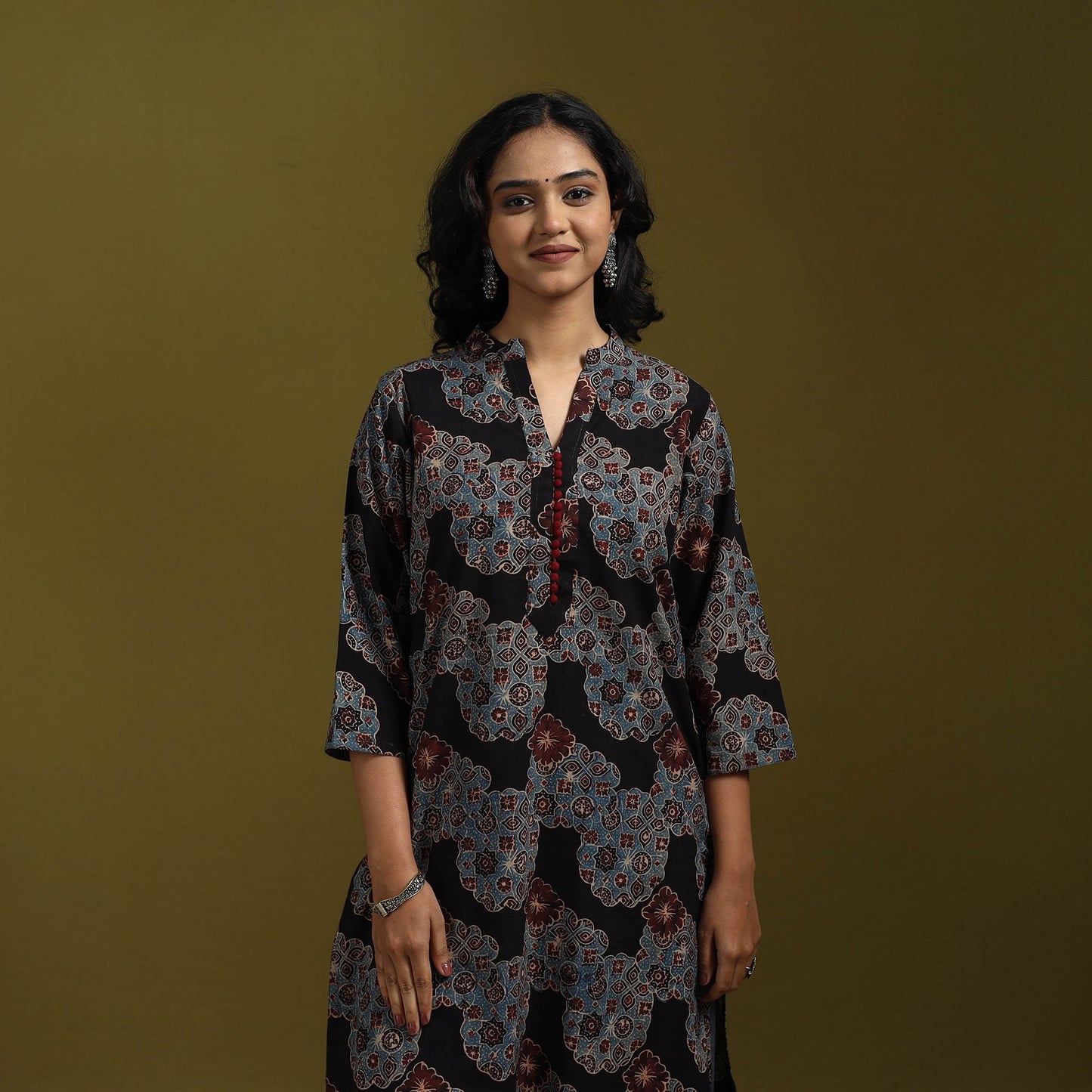 Natural dyed cotton straight kurta for women 02