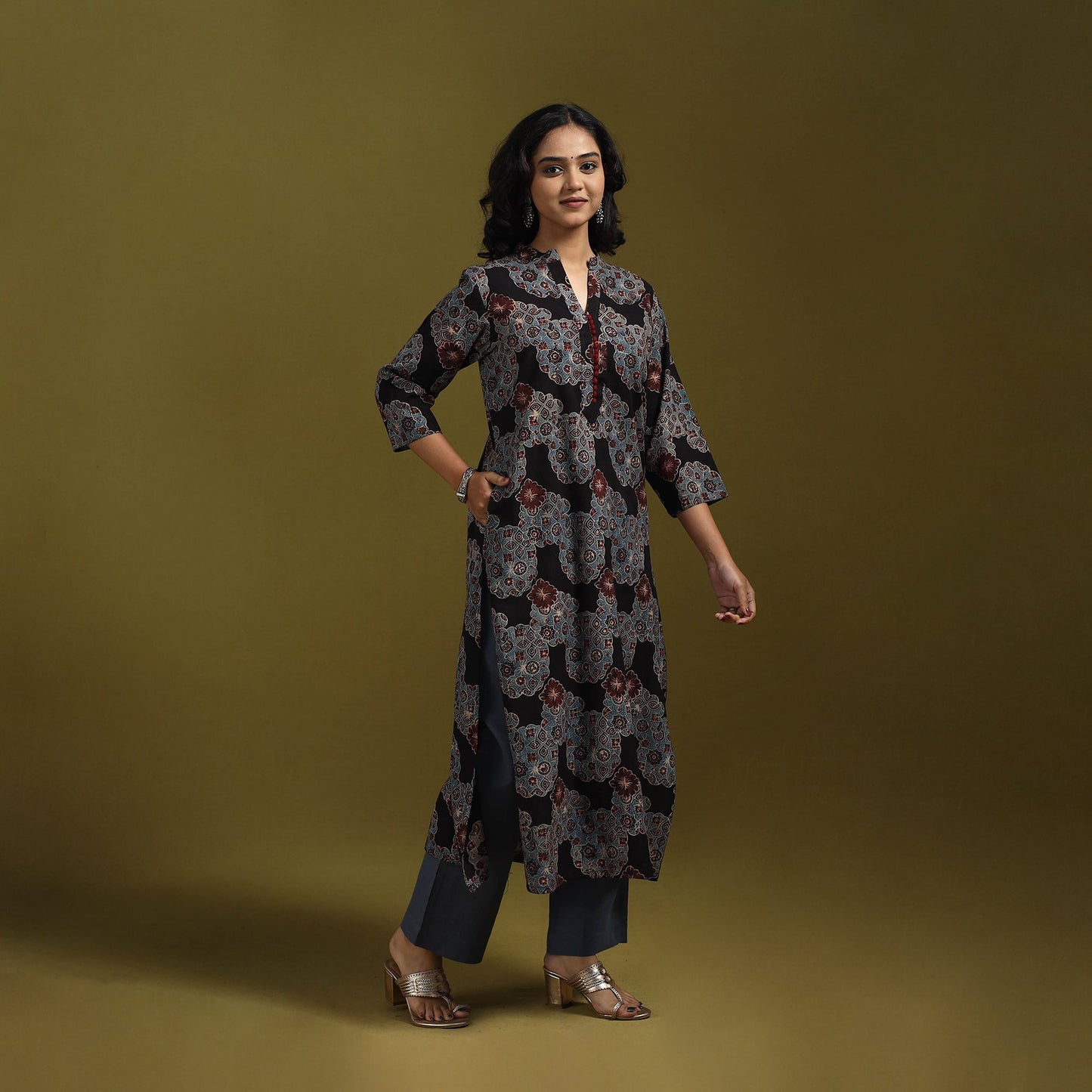 Natural dyed cotton straight kurta for women 02