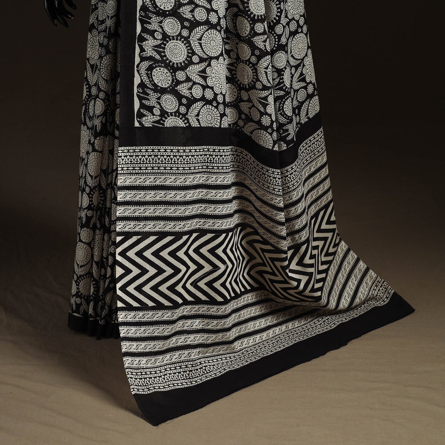 Natural dyed hand block print pure mul cotton bagru saree