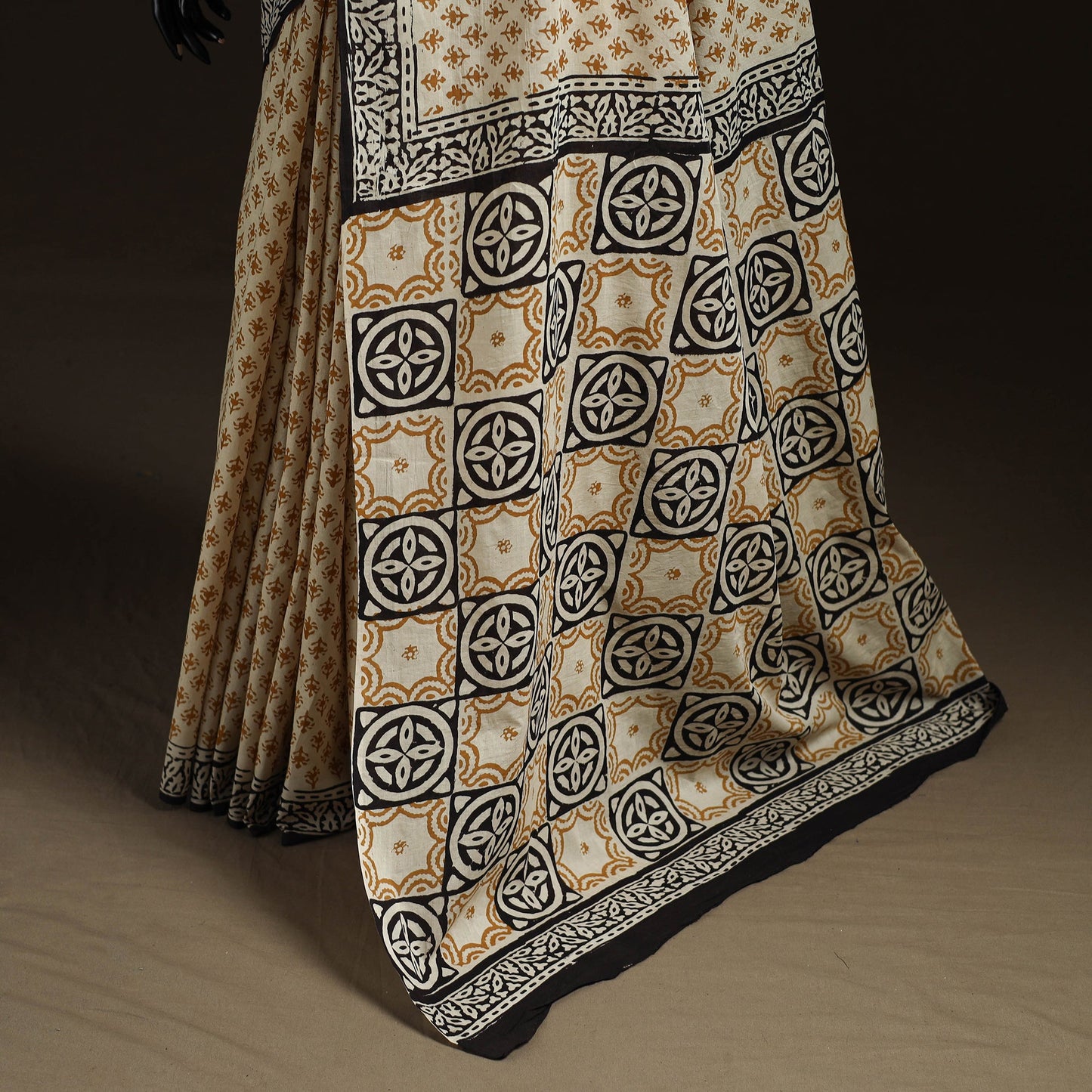 Natural dyed hand block print pure mul cotton bagru saree