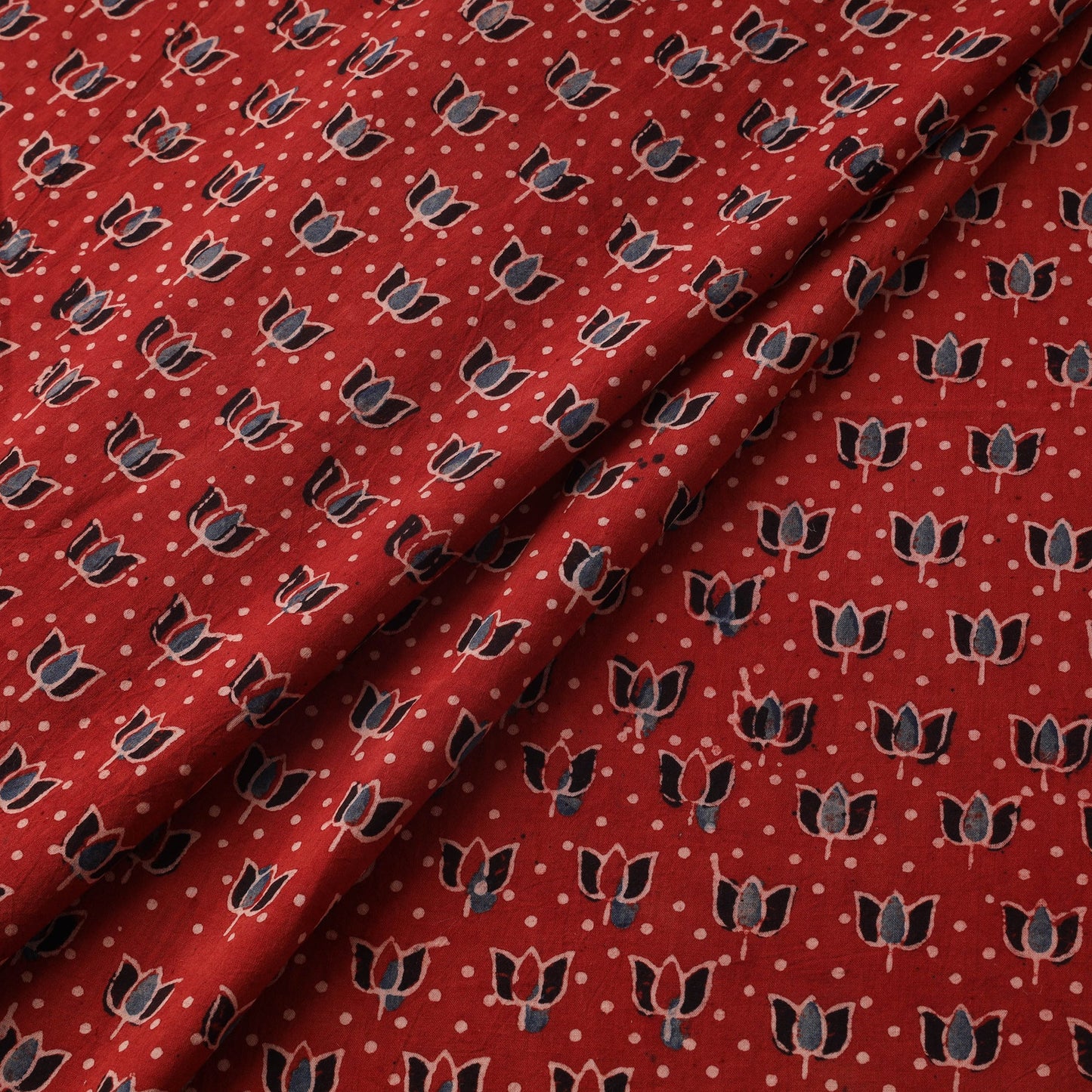 Natural dyed hand cotton fabric 04 - handcrafted