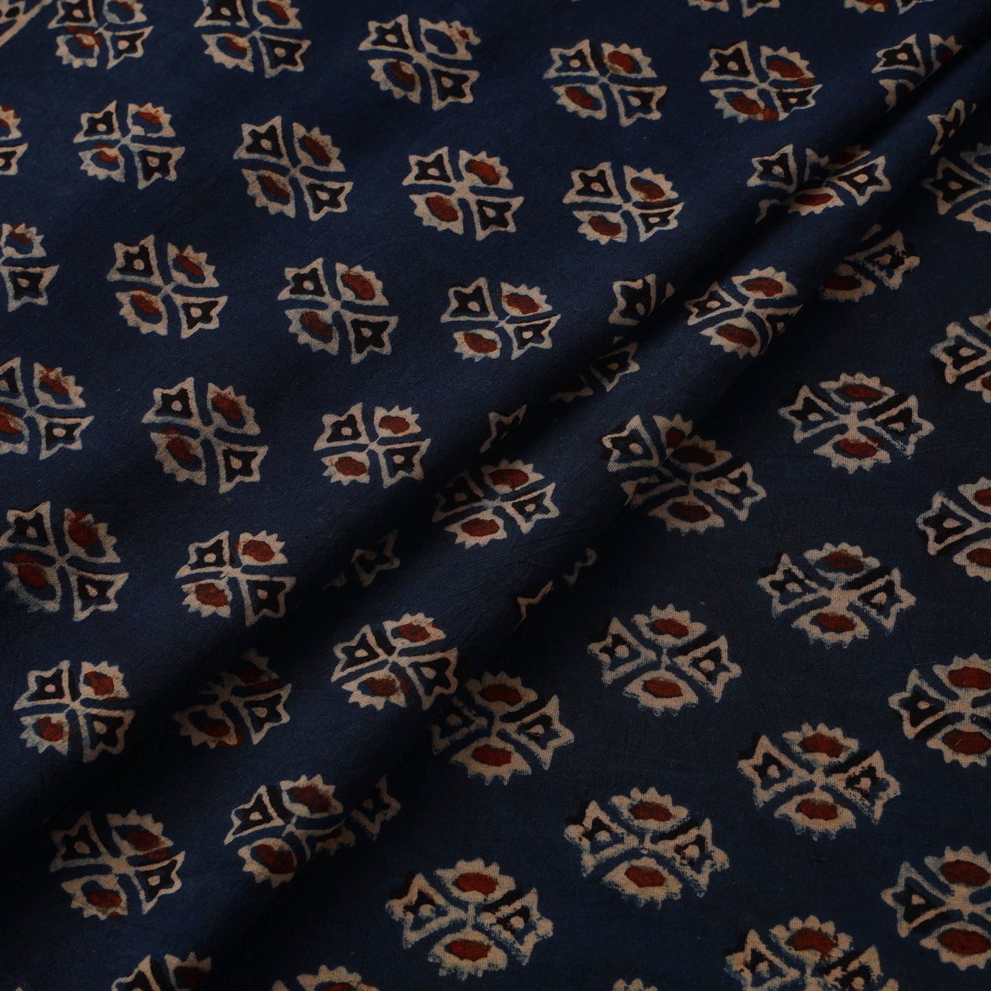 Natural dyed hand cotton fabric 05 - handcrafted