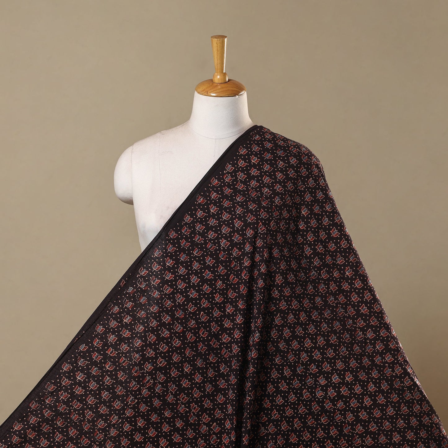 Natural dyed hand cotton fabric 06 - handcrafted