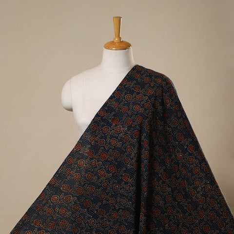 Natural dyed hand cotton fabric 08 - handcrafted