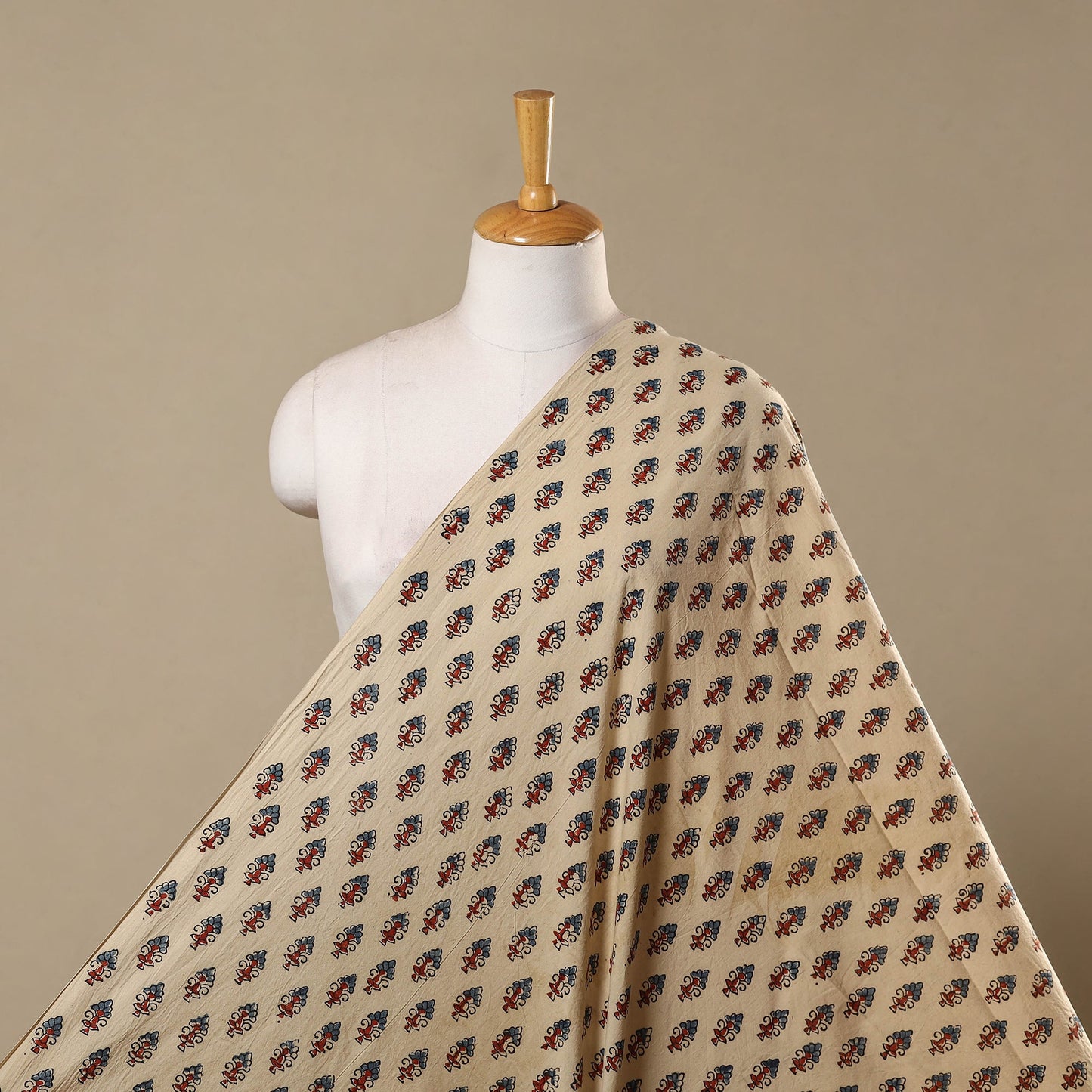 Natural dyed hand cotton fabric 08 - handcrafted