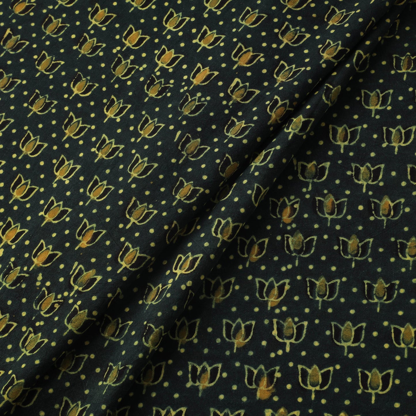 Natural dyed hand cotton fabric 22 - handcrafted