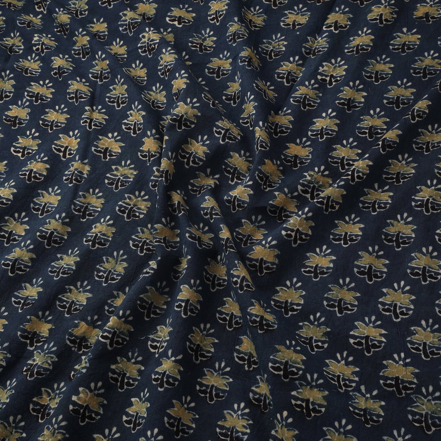 Natural dyed hand cotton fabric 35 - handcrafted