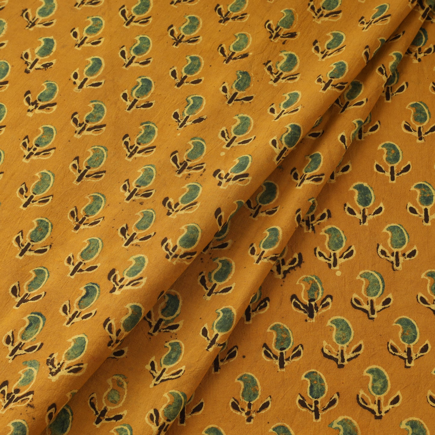 Natural dyed hand cotton fabric 37 - handcrafted