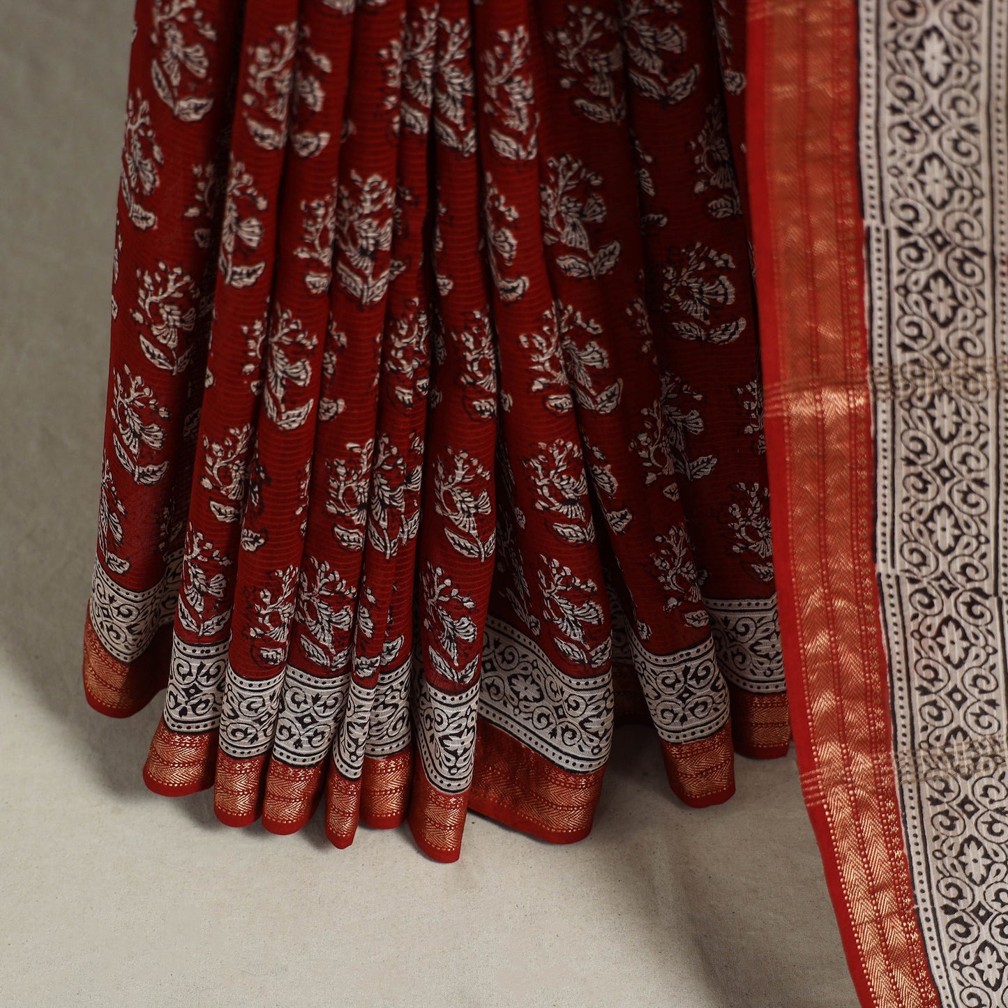 Natural Dyed Maheshwari Silk Bagh Print Saree