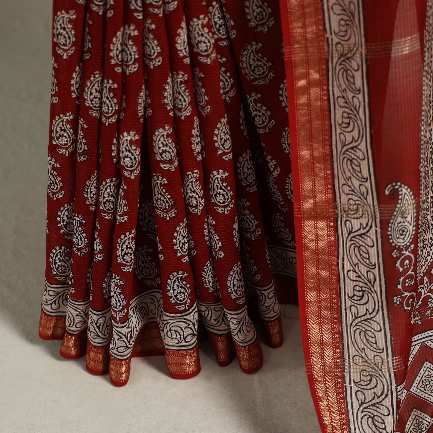 Natural Dyed Maheshwari Silk Bagh Print Saree