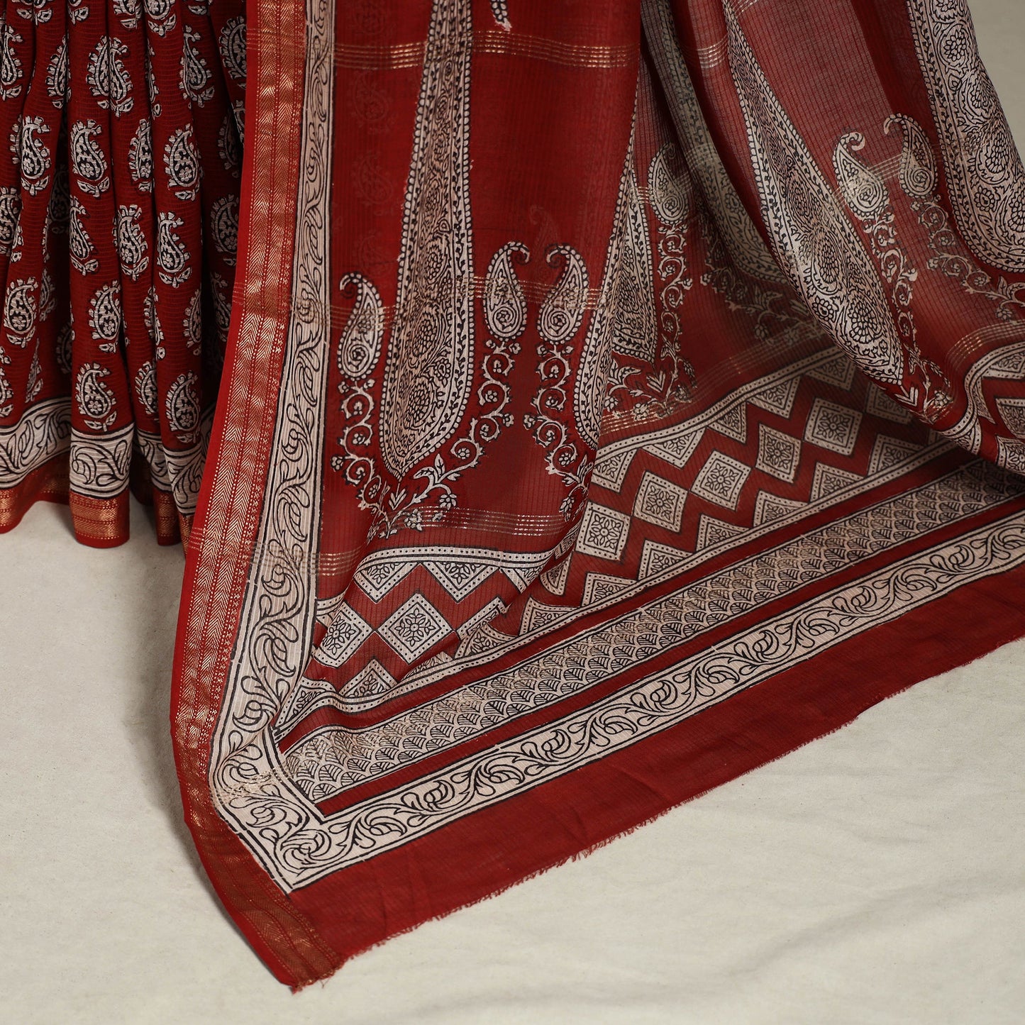 Natural Dyed Maheshwari Silk Bagh Print Saree