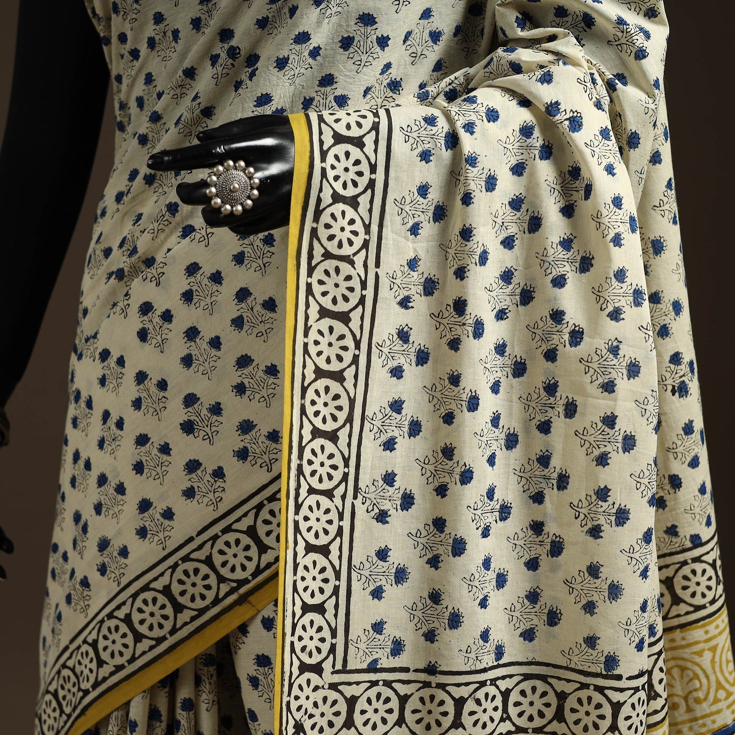 Natural dyed mul cotton hand bagru saree 12 - handcrafted