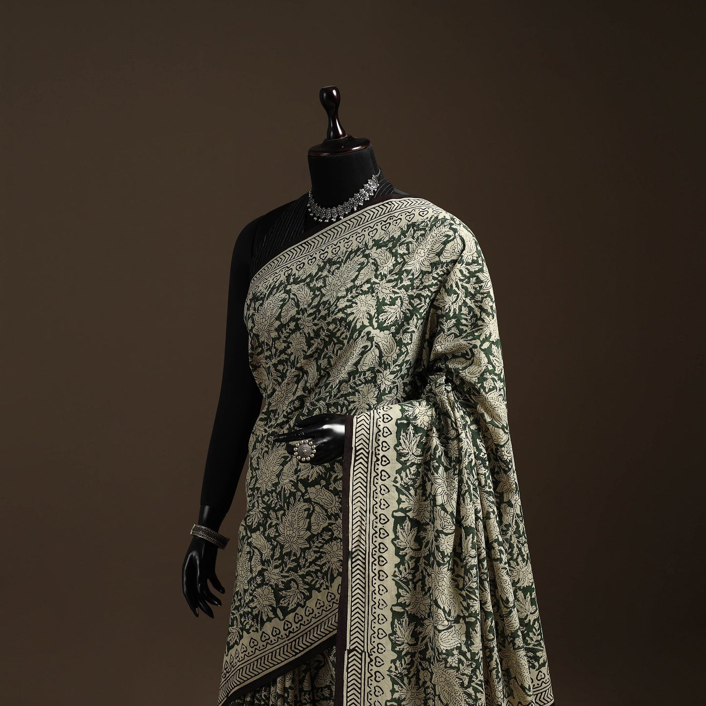 Natural dyed mul cotton hand bagru saree 14 - handcrafted